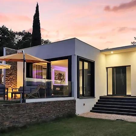 3 Bedroom Stunning In Callian (Var)