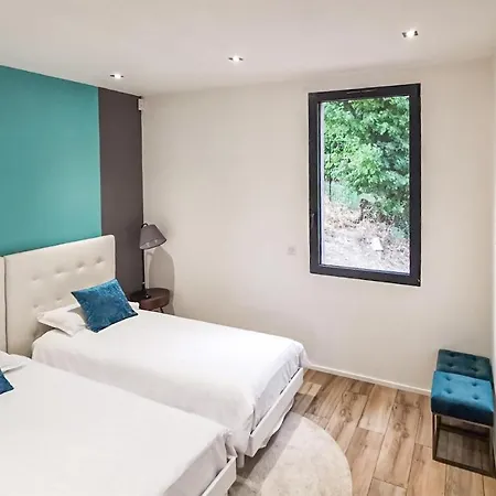 Holiday home 3 Bedroom Stunning In *