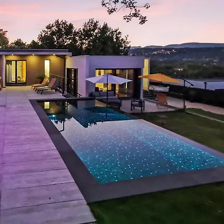 3 Bedroom Stunning In * Callian (Var)