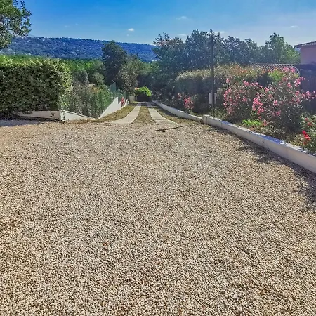 3 Bedroom Stunning In Holiday home *